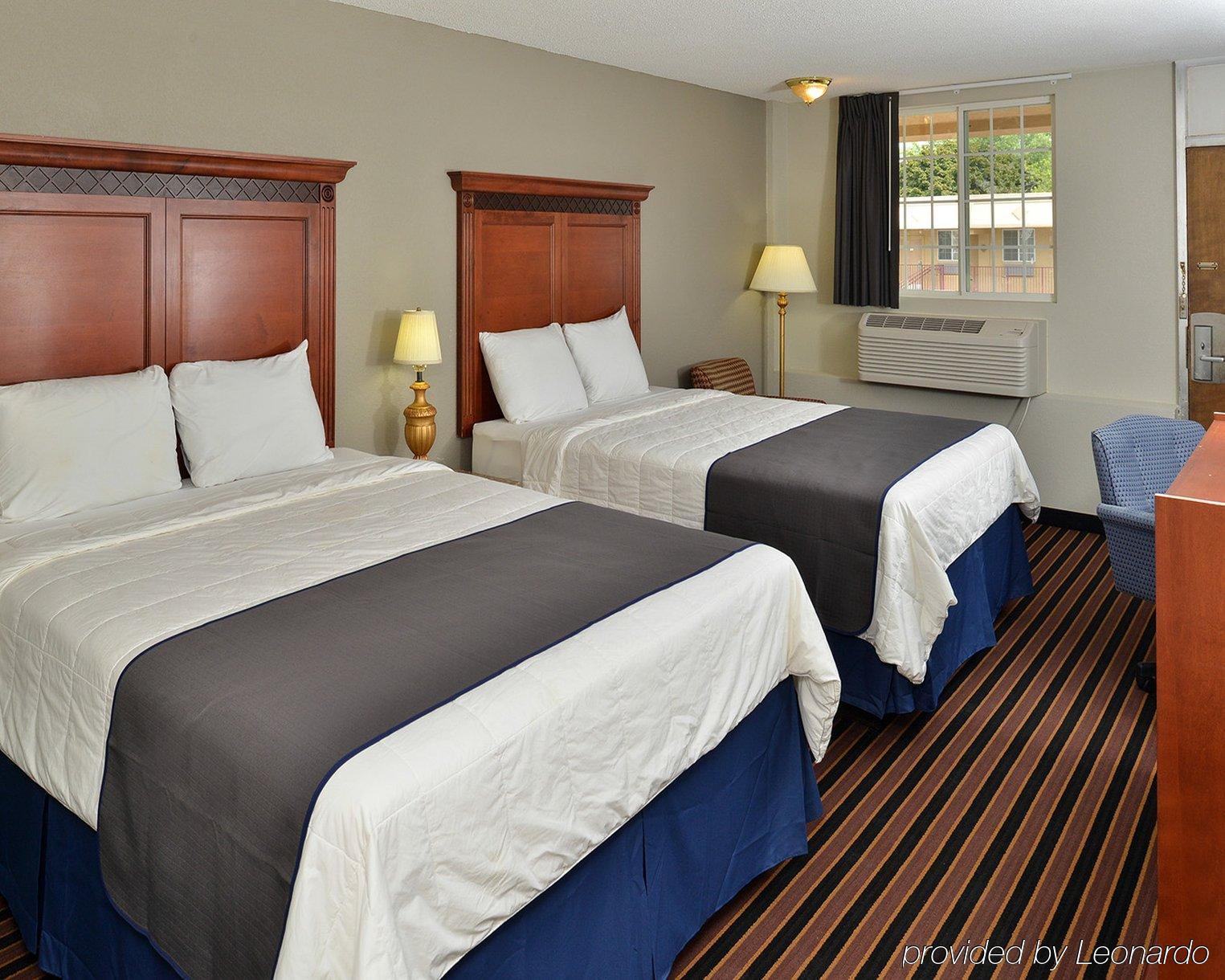 Rodeway Inn Saint Joseph Eksteriør billede